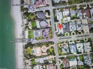 12 Gulf Shore BLVD N, NAPLES, FL 34102