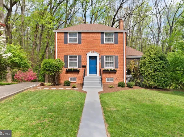 7102 Cynthia Ct, Annandale, VA 22003