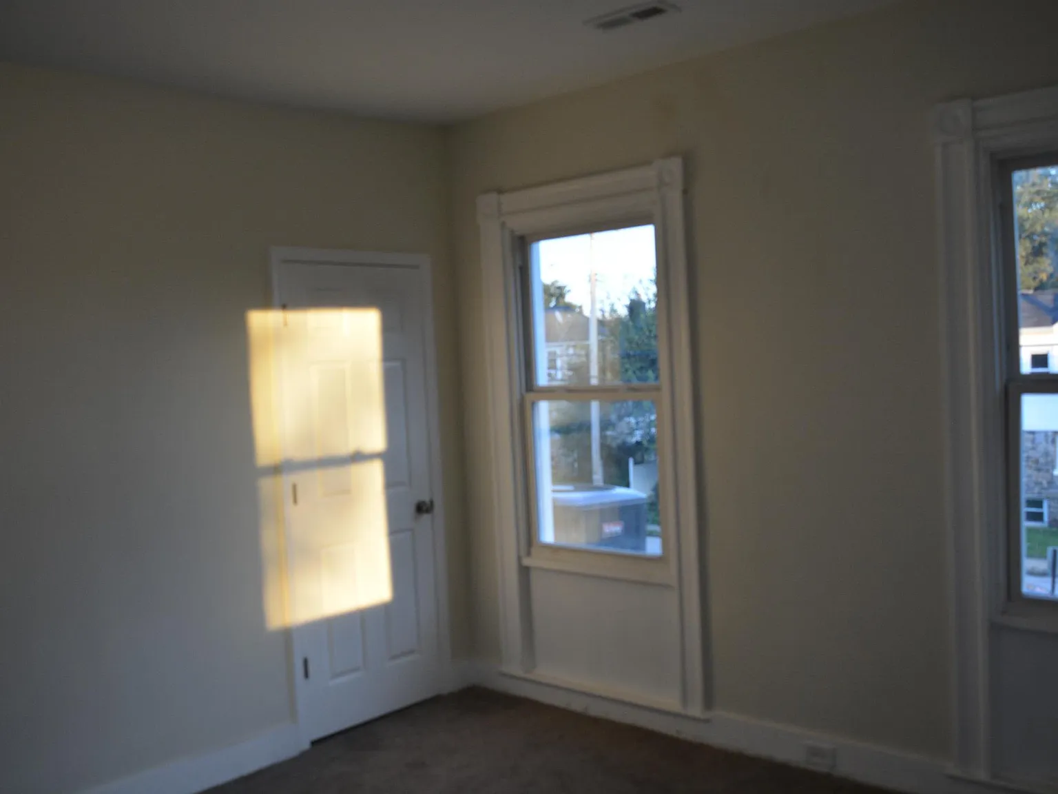 3804 W Rogers Ave — Photo 4