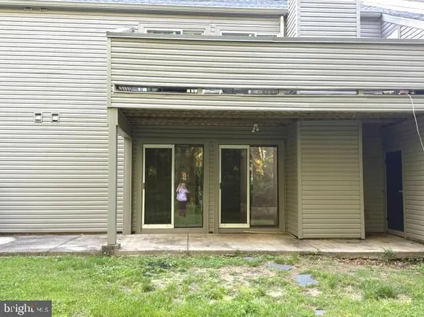 204 Bromley Ests #204, Pine Hill, NJ 08021