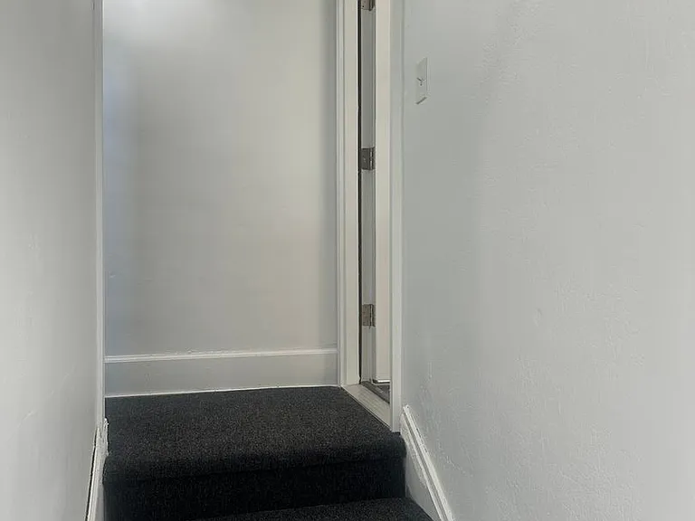 3005 Pasadena St — Photo 15