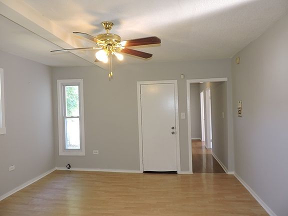 5th image of 932 S McAlister Ave