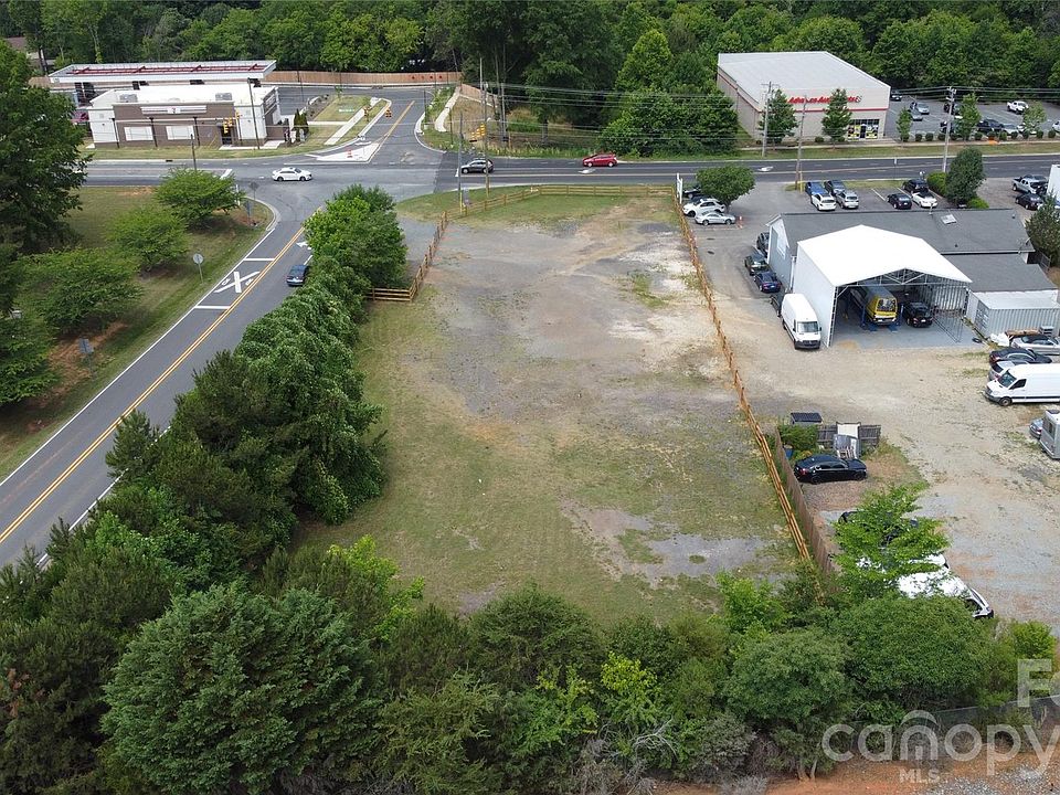 1st image of 15208 N Old Statesville Rd #154