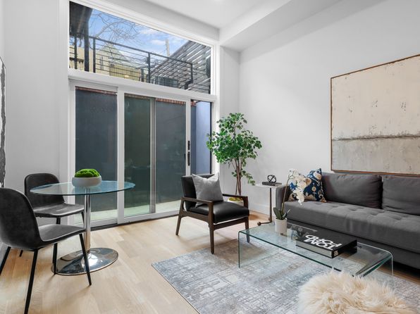 2564 University Pl NW APT 1