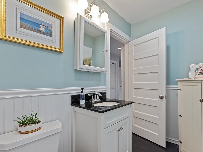 13 Saint James St #1 — Photo 19