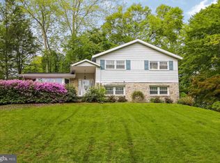 1089 Old Ford Rd, Huntingdon Valley, PA 19006