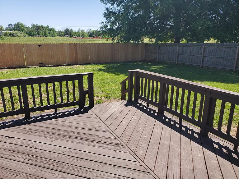 311 Green Meadow Dr — Photo 16