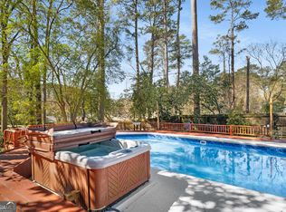 1175 Kingsley Cir, Atlanta, GA 30324