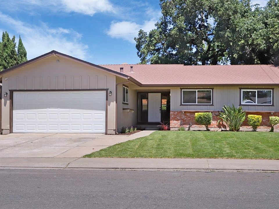 1st image of 155 Patricia Ave