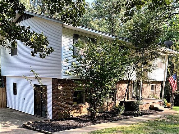 2nd image of 6001 S Dogwood Hts