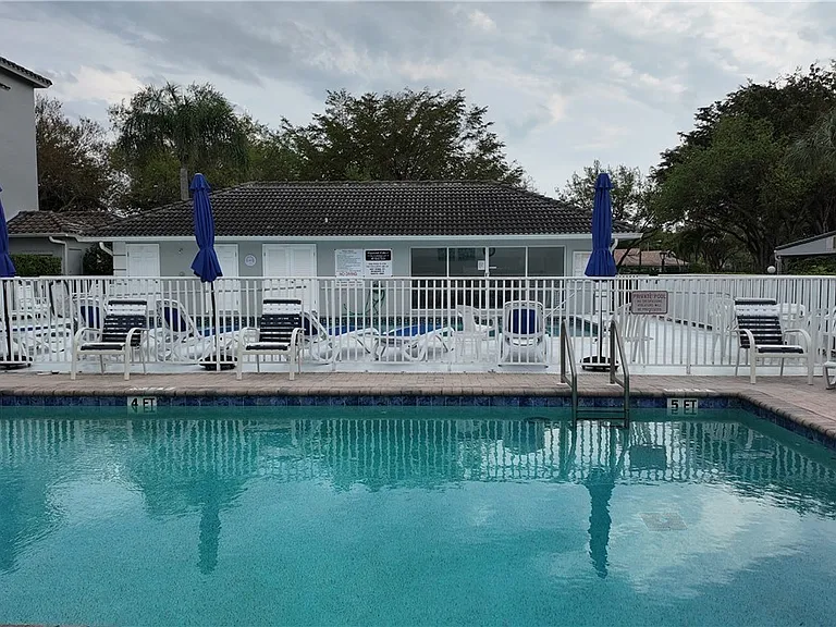 509 Roma Ct #108 — Photo 29