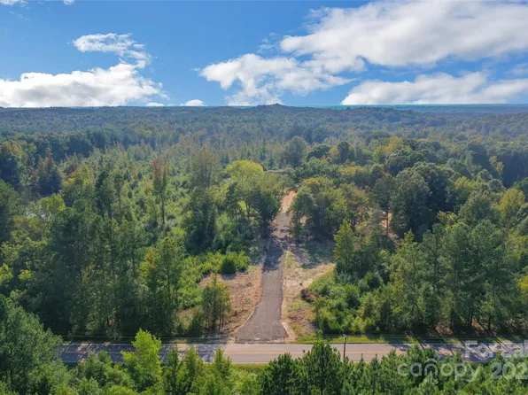 1013 S Oakshire Ln #4, Waxhaw, NC 28173