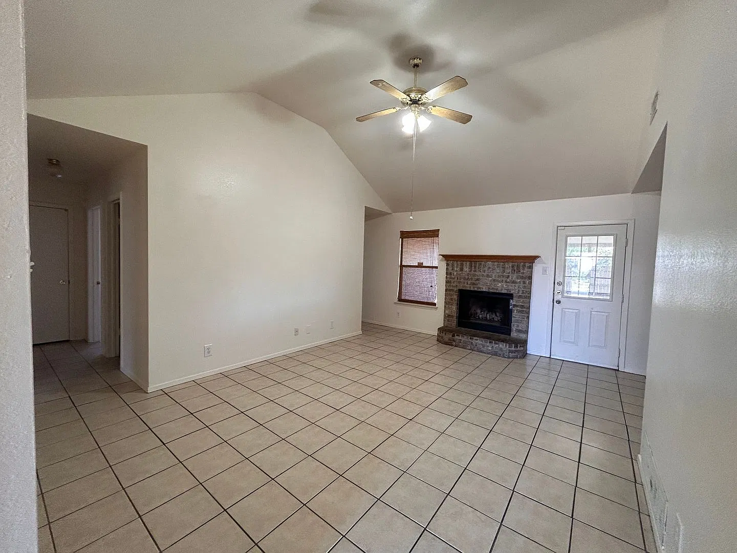 Available 11/12/26 Four bedroom on corner lot with St. Augustine grass and irrigation system! — Photo 3