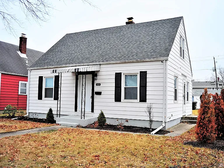 3 bed, 1.5 bath, 1080 sqft, $1,550 — Photo 3