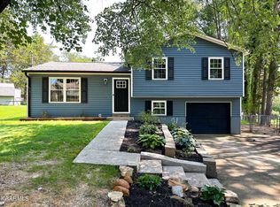 1621 Summerhill Dr, Knoxville, TN 37922