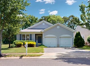 107 Brewster Dr, Galloway, NJ 08205