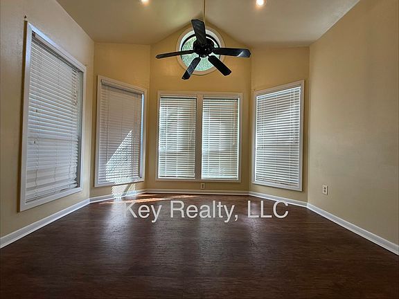 2nd image of 5563 Downing St