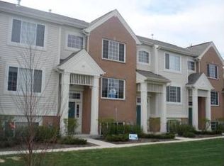 2005 Concord Dr, McHenry, IL 60050