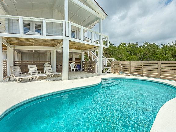 4th image of 749 W Gulf Beach Dr