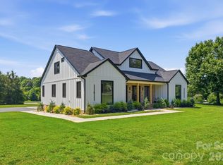 1120 Baron Rd, Waxhaw, NC 28173