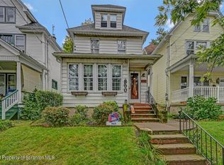 1740 Monroe Ave, Dunmore, PA 18509