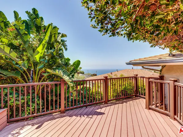 17810 Sabbiadoro Way, Pacific Palisades, CA 90272