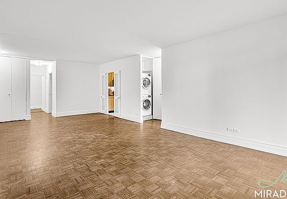 4th image of 145 W 67th St APT 14G