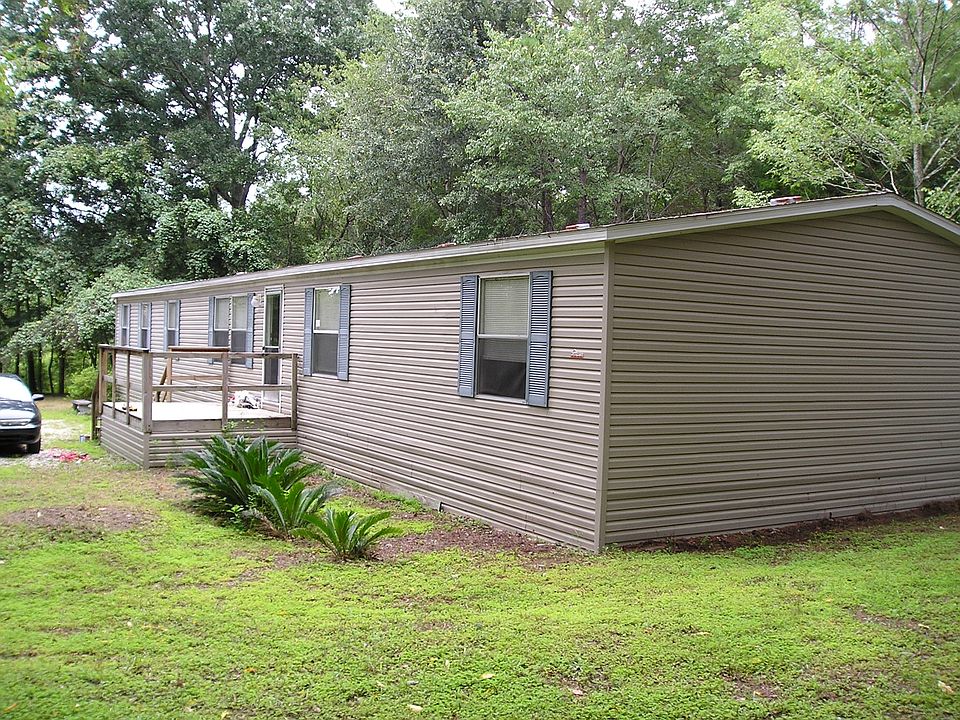 1st image of 13904 NW 109th Ln