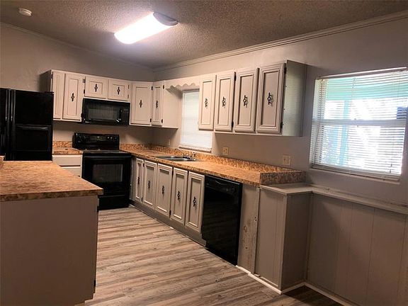 4th image of 214 Flamingo Dr