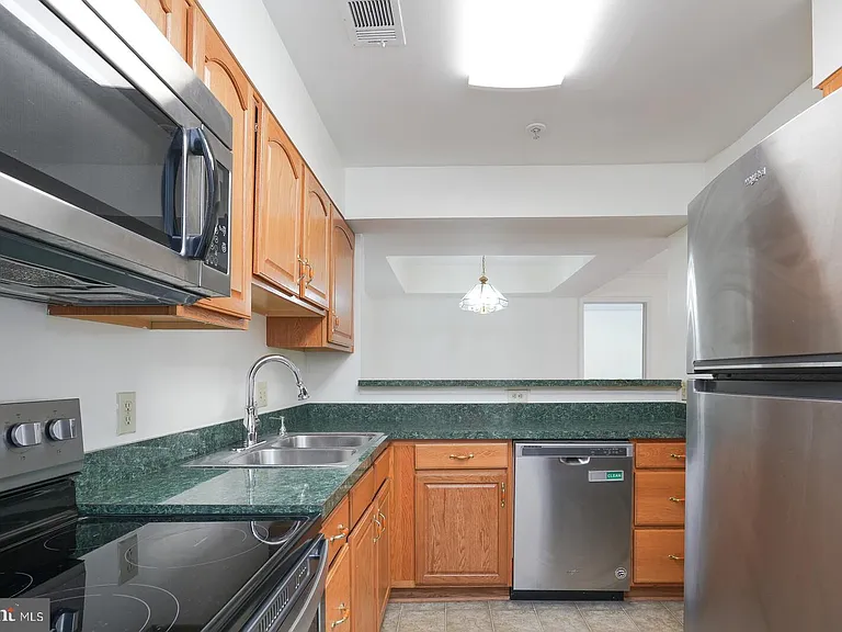 5800 Inman Park Cir #360 — Photo 12