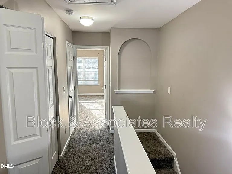 3102 Berkeley Springs Pl — Photo 19