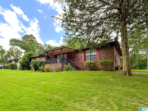 128 Carla Ave, Trussville, AL 35173