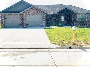 5309 Westward Ln, Jefferson City, MO 65109