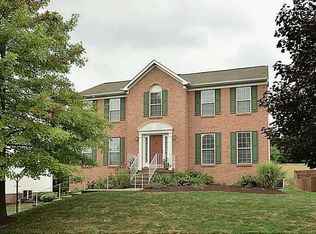 59 Parklane Dr, Canonsburg, PA 15317
