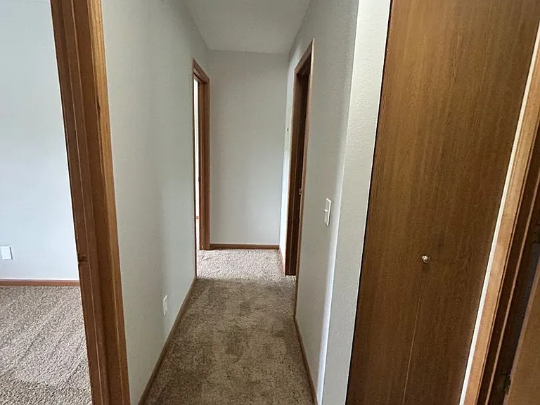 7999 Green Meadow Ct — Photo 16
