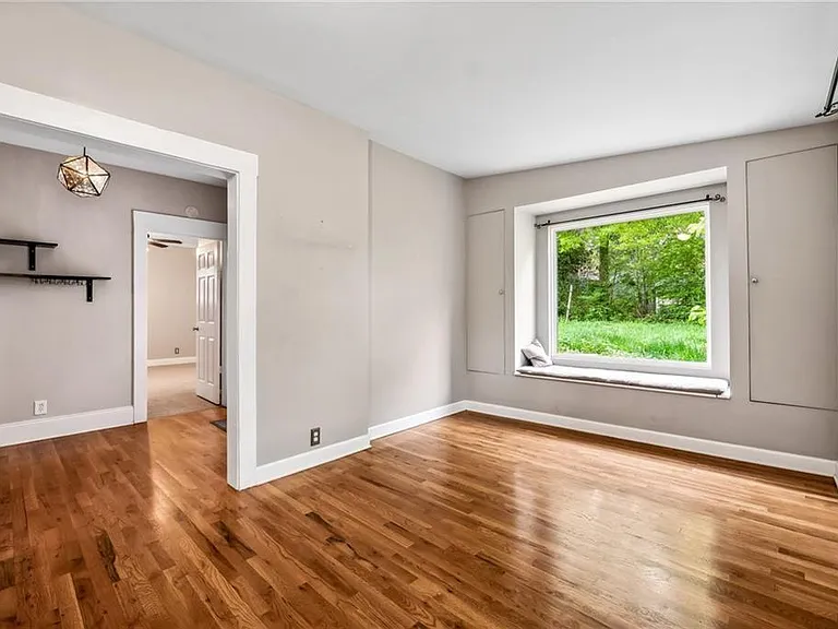 976 Hall Pl NW — Photo 24