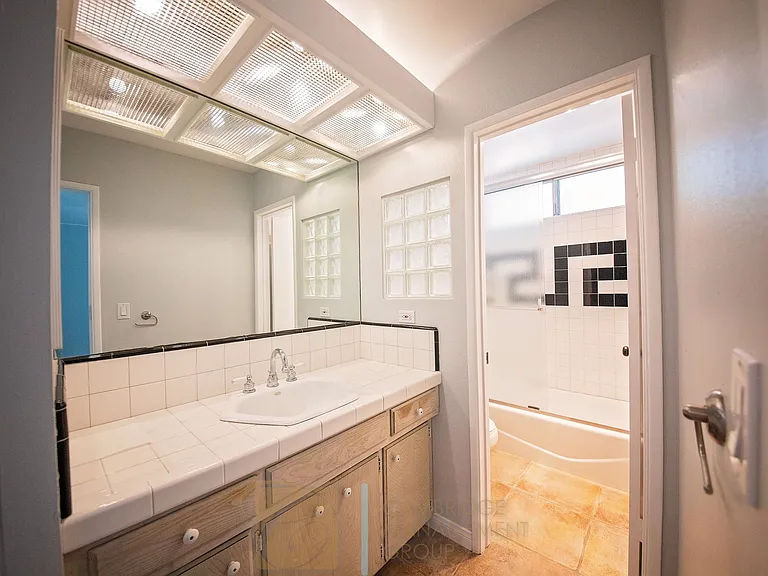 3730 Goldfinch St — Photo 13