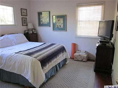 4th image of 12601 Lull St