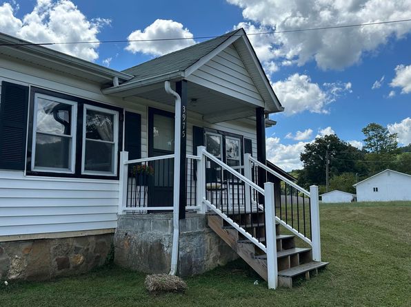 3969/3975 Wears Valley Rd, Sevierville, TN 37862