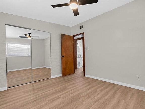 3rd image of 450 Davison Ave NE