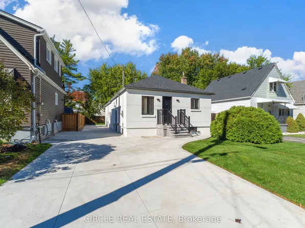 226 E 28th St, Hamilton, ON L8V 3J1