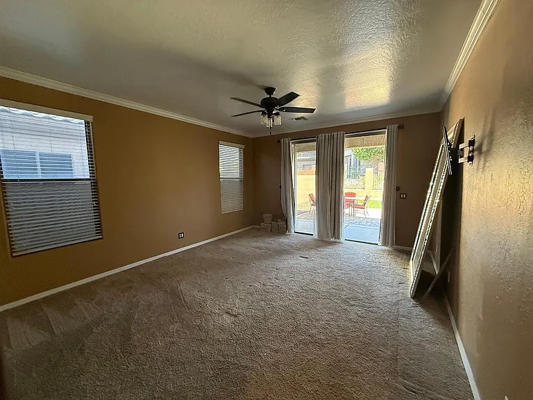 6602 W Molly Ln — Photo 14