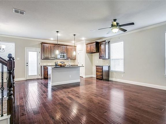5th image of 5015 Italia Ln