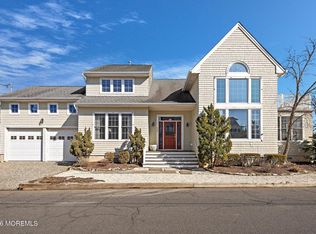 923 Barnegat Lane, Mantoloking, NJ 08738