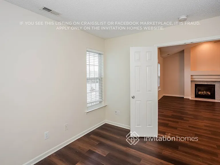5743 Heron Point Pl SW — Photo 5