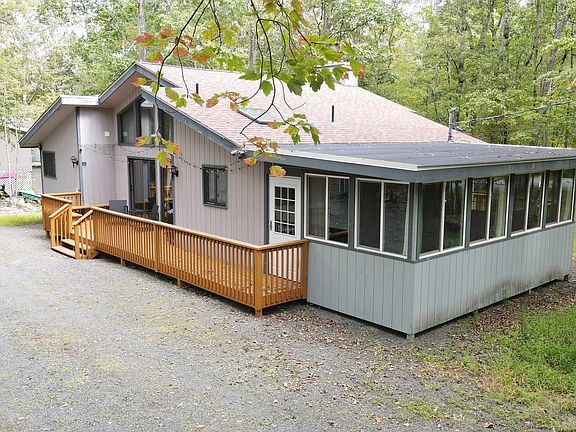 3rd image of 800 Bluestone Ct N