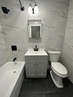 Rented by Peter R. Hungerford, LREB | media 30