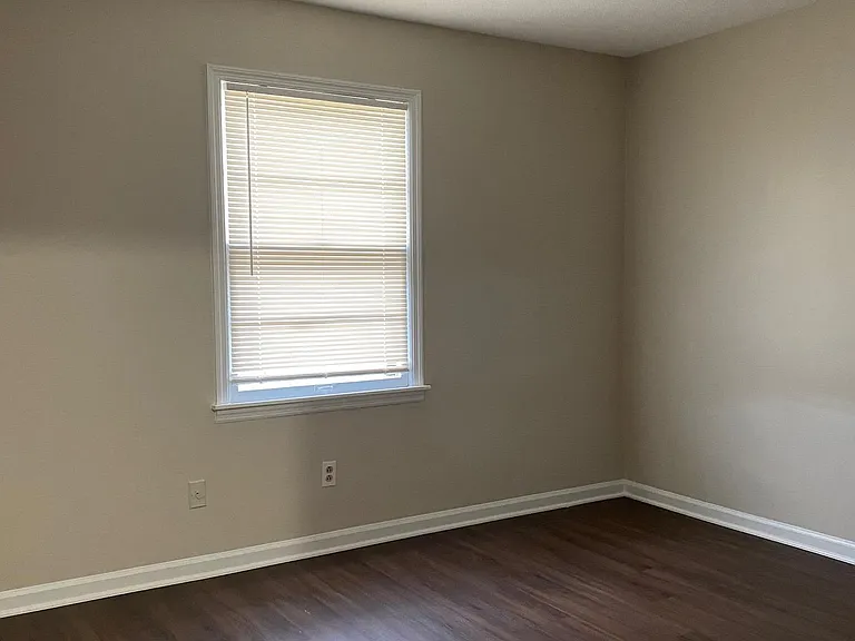 1504 Ascent Trl NW #B — Photo 5