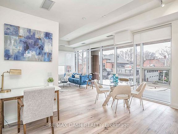 5th image of 151 Avenue Rd #205