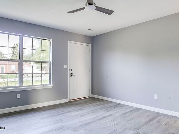 4th image of 335 Earlywood Way